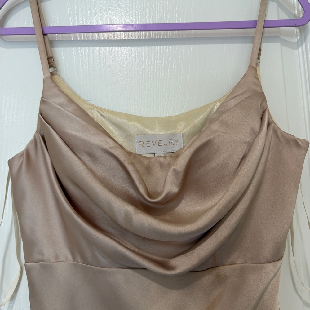 Revelry Champagne Satin Midi Dress Women’s Size 6 Bridesmaid / Wedding Guest - Picture 3 of 8
